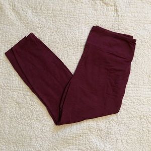 Cropped Burgundy Leggings
